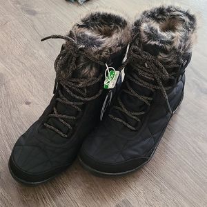 NWT Columbia Minx Shorty III Boot